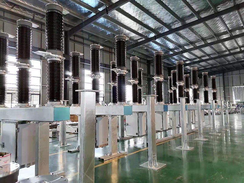 LW36-126KV六氟化硫断路器